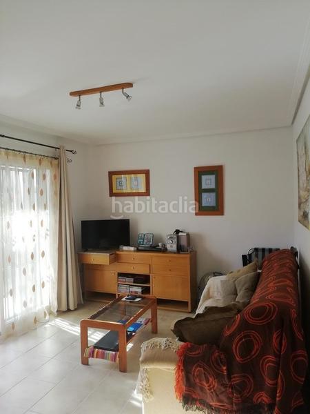 Foto 3ae66c86-fedf-4213-b8d5-756130b6a0b6. Maison jumelée avec piscine dans Pueblo Acantilado-Lanuza Campello (el)