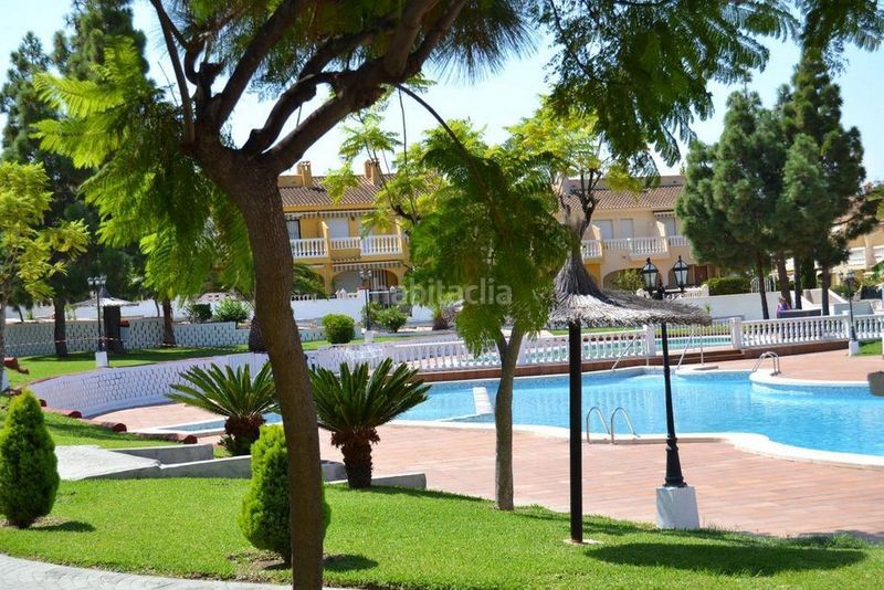 Foto 1346e45b-795c-439e-a33c-32e834b48126. Casa adossada amb calefacció piscina a Pueblo Acantilado-Lanuza Campello (el)