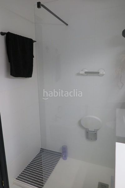 Foto 77b9f308-8c5d-4f77-ae76-718cacbc05cc. Casa adossada amb calefacció piscina a Pueblo Acantilado-Lanuza Campello (el)