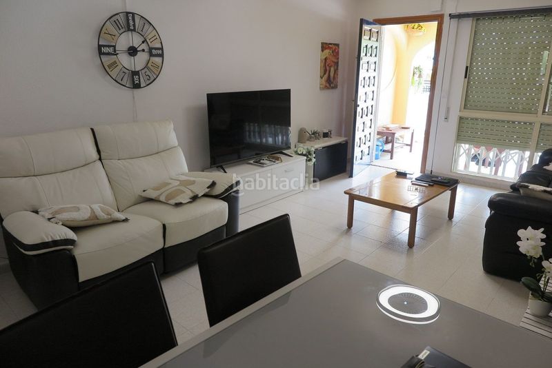 Foto a637e70b-23b6-4cfe-8e1a-9d79a071d69c. Casa adossada amb calefacció piscina a Pueblo Acantilado-Lanuza Campello (el)
