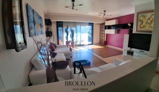 Location Appartement  Rúa colombia. Piso amplio  con garaje