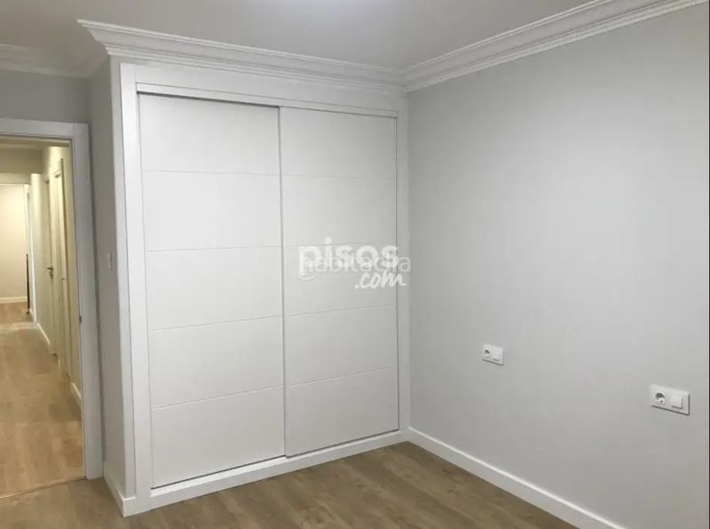 Foto 164546ab-de81-47bf-a198-8e9f3c268217. Rent flat with heating in Camelias - Pi y Margall Vigo