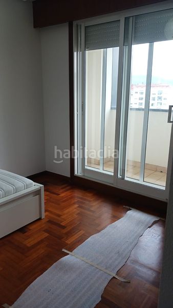 Foto 4a71e1b5-e144-4758-a5ea-12a89d906053. Rent flat with heating parking in Coia Vigo