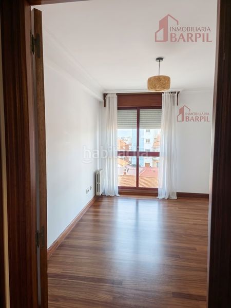 Foto b0675d06-1006-4cc4-8a13-1229cb58e5a0. Affitto appartamento in rúa de rosalía de castro 80 in Vigo
