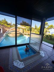 Rent Chalet in Rúa albores pequeno 20. Chalet en lquiler con piscina con aceso desde comedor