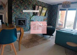 Chalet in Avenida de a coruña 118. Pareado en venta con gran potencial de inversion