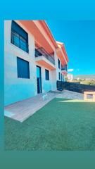 Chalet  Avenida de a coruña 118. Pareado en venta con gran potencial de inversion