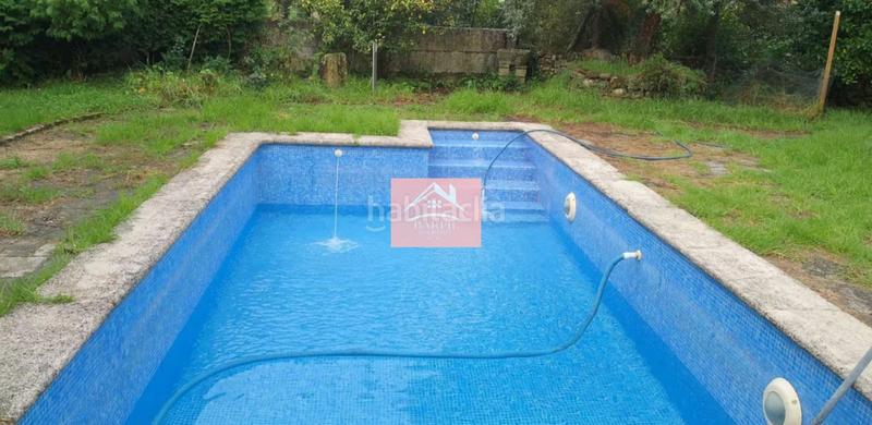 Foto cba88262-cd04-4c72-b358-755b69862d70. Chalet with pool in Baiona