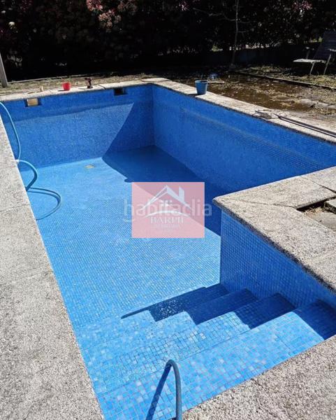 Foto d45a2644-cdc4-4675-85a2-9c66f68f5d30. Chalet with pool in Baiona