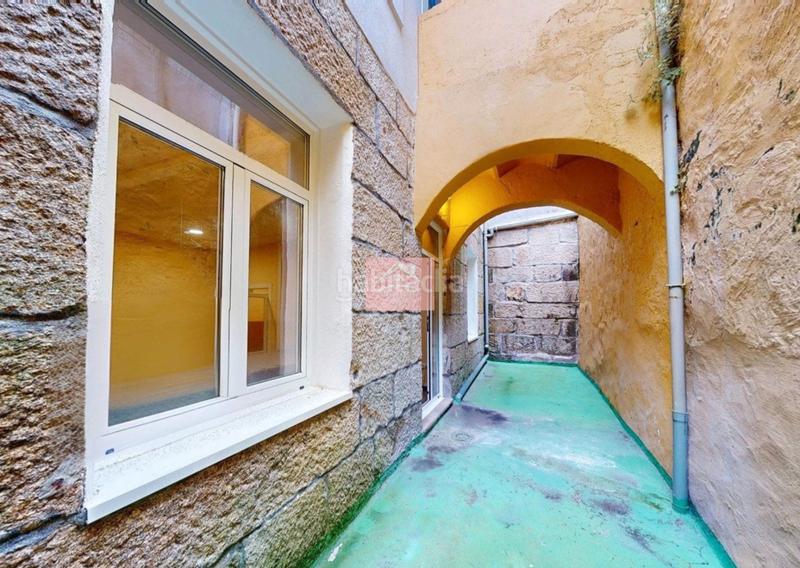 Foto 568a7191-ad9a-4be0-801b-4b581c3fe2be. Local comercial a Camelias - Pi y Margall Vigo