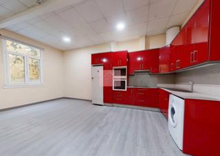 Locale commerciale in Camelias - Pi y Margall