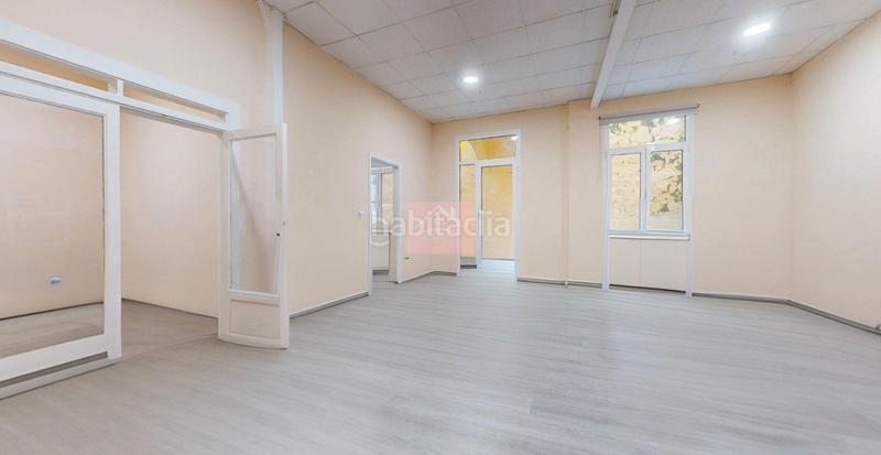 Foto ebdc9dc5-6d8d-4c51-b4c8-89ef05516dc6. Local comercial a Camelias - Pi y Margall Vigo