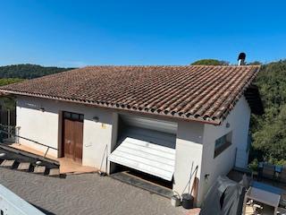 Haus in Gualba. Casa en urbanizacion tranquila y soleada