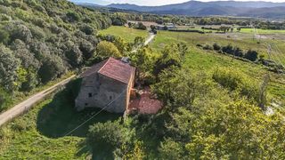 Masia a Arbúcies. De 600 m2 a reformar, ideal para residencia, restaurante o masia