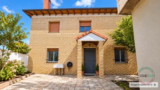 Maison  Villazanzo de valderaduey - cl caño. Se vende casa con patio en villazanzo de valderaduey
