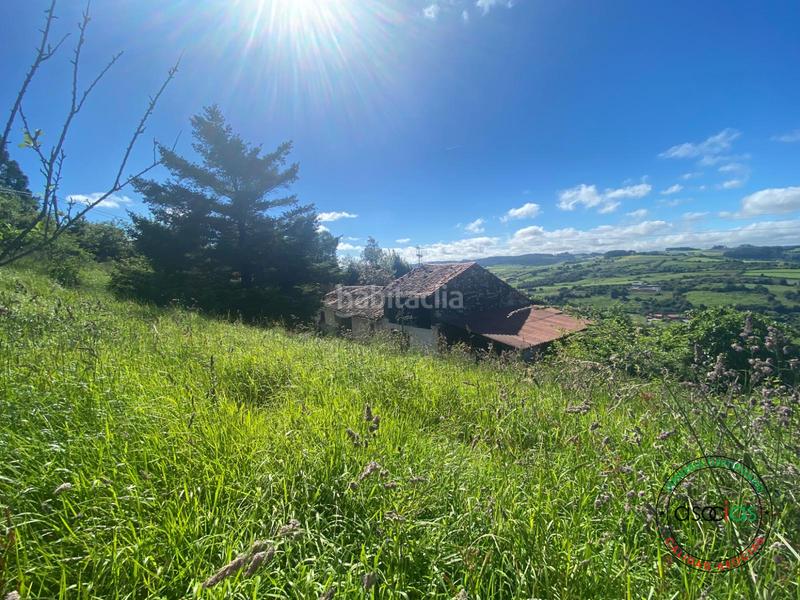 Foto 718a6dfe-c904-400e-831d-1aa7741532d5. Casa amb calefacció aparcament a Carreño