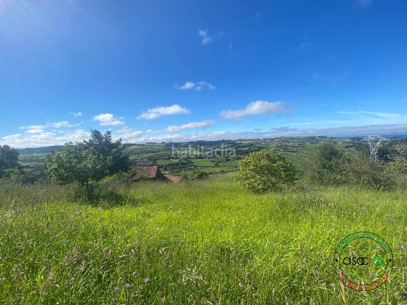 Foto c1ff9be4-8c38-4a42-81b9-c0815b8a9307. Casa amb calefacció aparcament a Carreño