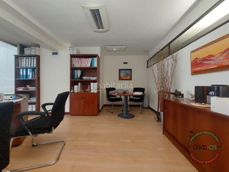 Foto 3ddf6293-d61b-4761-b688-becb1596d4f6. Geschäftsraum in Laviada Gijón