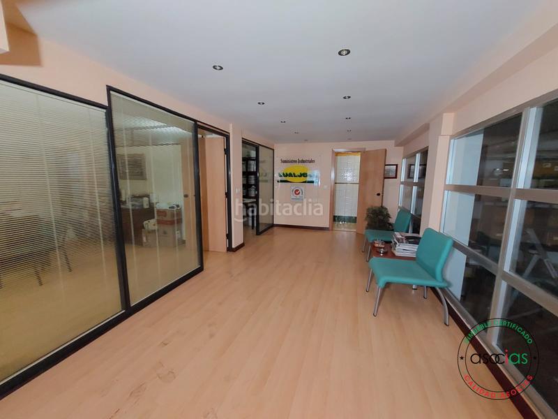 Foto b5880926-3f75-4ff8-9622-536954c586bc. Geschäftsraum in Laviada Gijón