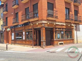 Local commercial à Sahagún - av constitucion 87. Venta de bar en sahagún