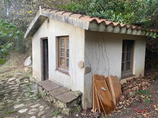 Terreno residencial  Gijón - barrio san pelayo. Se vende finca no edificable con cabaña