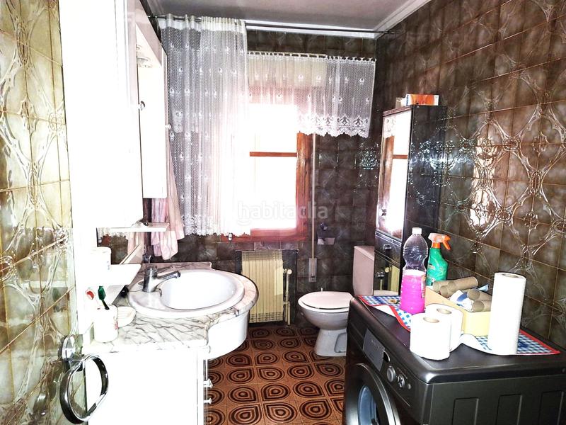 Foto a78c02f1-1ede-42ff-b844-6c495aa4fbcc. Maison jumelée avec chauffage parking dans Sahagún