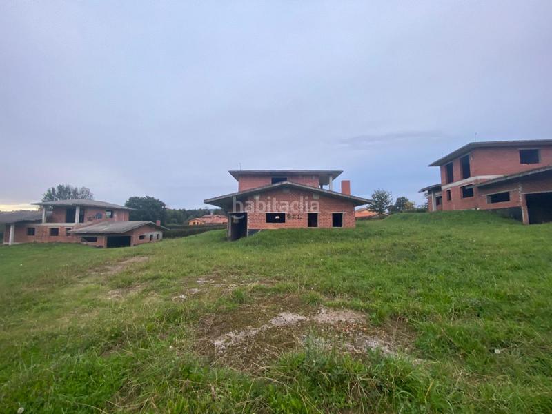 Foto 1b7cd5d1-44e0-402f-aae4-e818a07c9c3d. Casa en venta chalet para finalizar a tu gusto! en Siero