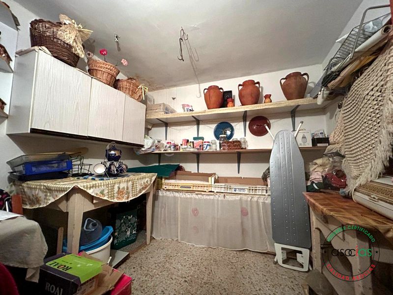 Foto 6416a3c9-29c4-4053-a7dc-4220eb795105. Casa amb aparcament a Santervás de Campos