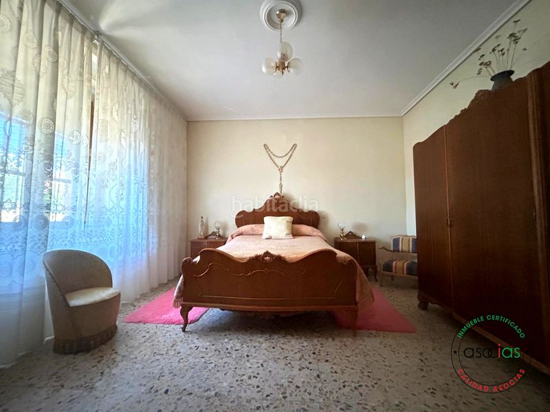 Foto 8c0b8986-a907-4845-9467-6f9d1f98d96a. Casa amb aparcament a Santervás de Campos