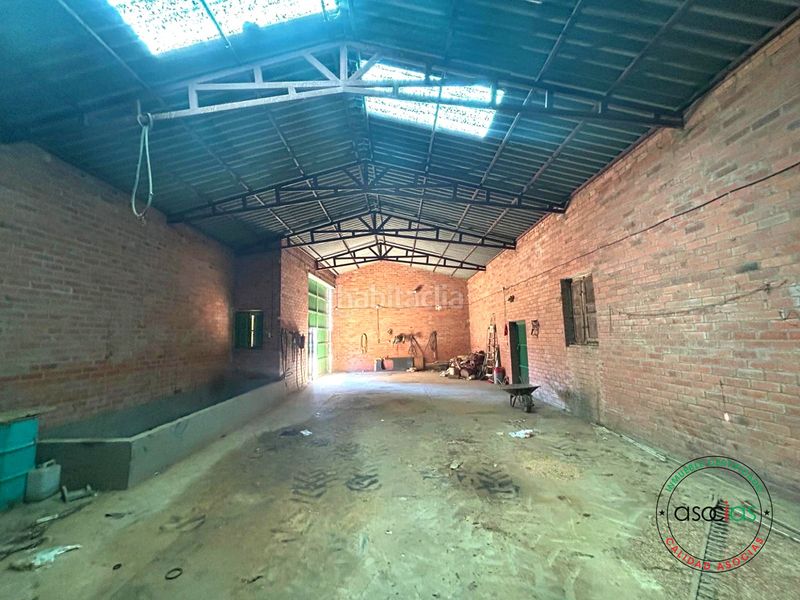 Foto b0e632be-eb12-41a2-8148-b0cfc4b94936. Casa amb aparcament a Santervás de Campos