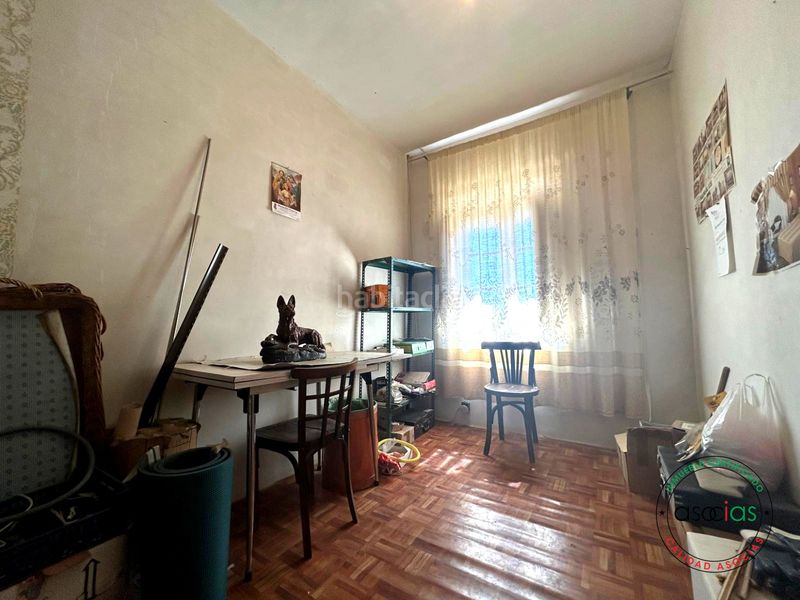 Foto c83bb963-30be-488c-8996-957e4b70ec94. Casa amb aparcament a Santervás de Campos