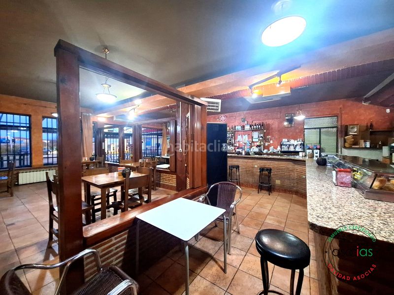 Foto bec462ed-a1a9-47c2-9dad-0c526937b823. Local comercial a Mayorga - cr general 11 a Mayorga