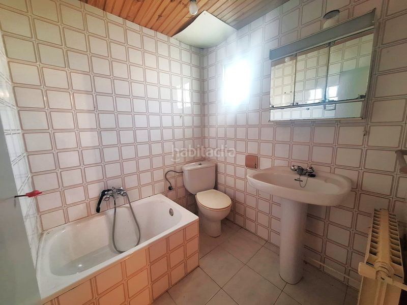 Foto c3787a27-b524-4dbf-a2ba-6c8cc88630e3. Lloguer casa adossada amb calefacció a Cea