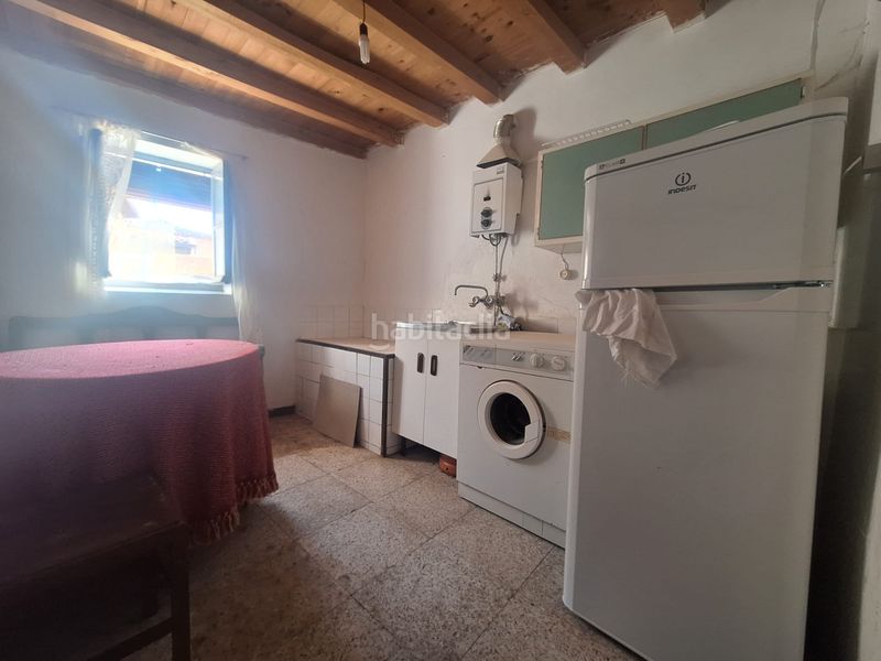 Foto fd52c733-8f68-4bbe-9063-086a5344624e. Lloguer casa adossada amb calefacció a Cea