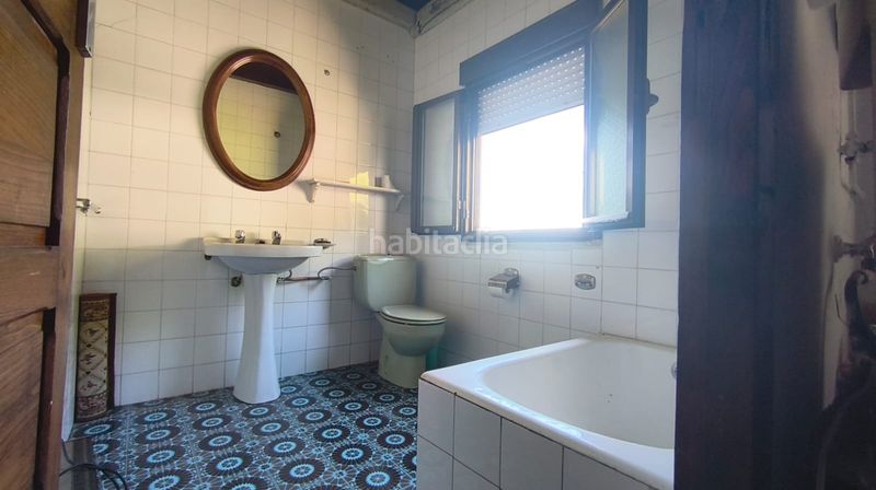 Foto 3f0d387d-7162-4318-a087-f71f3d2ebf8a. Casa amb aparcament a Degaña