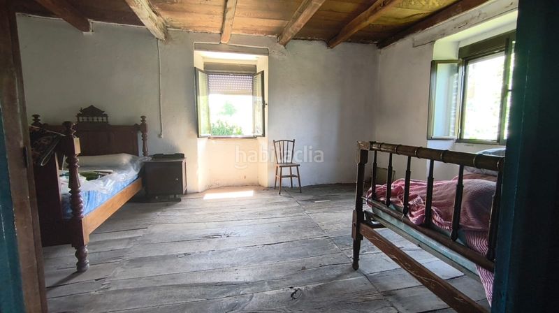 Foto 456f16fc-d152-49e3-8a15-122152831787. Casa amb aparcament a Degaña