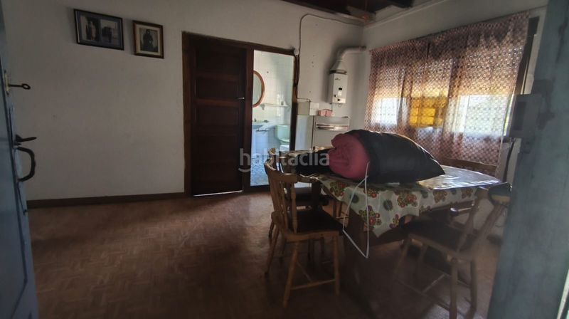 Foto 8a4a0455-ce3a-4c23-a5e3-eaa3b3c3797d. Casa amb aparcament a Degaña