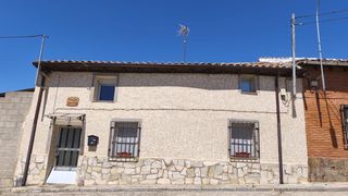 Towny house  Grajal de campos - cl plazuela. Se vende casa en grajal de campos