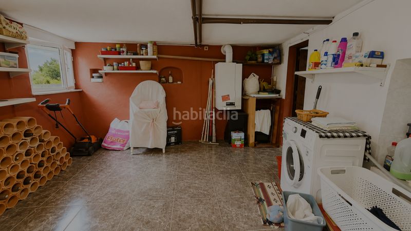 Foto 45e7800b-96c9-4e04-908a-16da7eb6d870. Casa amb calefacció a La Felguera Langreo