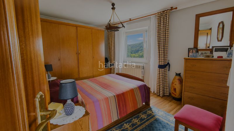 Foto 658f0412-a7a6-4af3-9e14-b1edbeba7e08. Casa amb calefacció a La Felguera Langreo