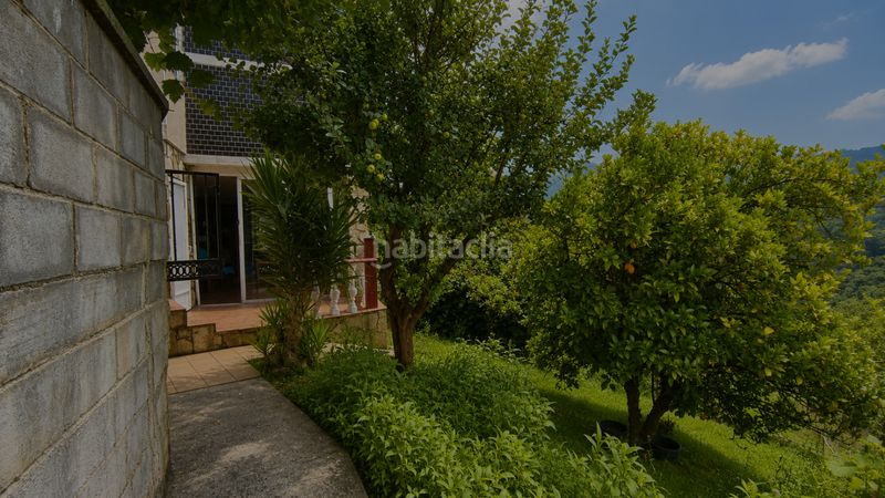 Foto ff3fa29f-fa7e-4fe0-a83e-85f8f17855ce. Casa amb calefacció a La Felguera Langreo