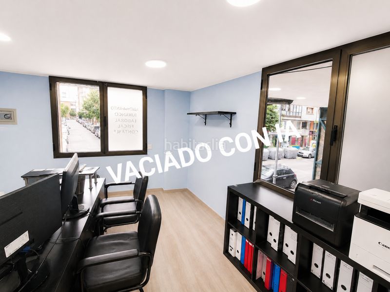Foto 7d9eb4ec-4afe-45e9-87cf-e597bd7e02c6. Lloguer oficina amb calefacció a Llano Gijón
