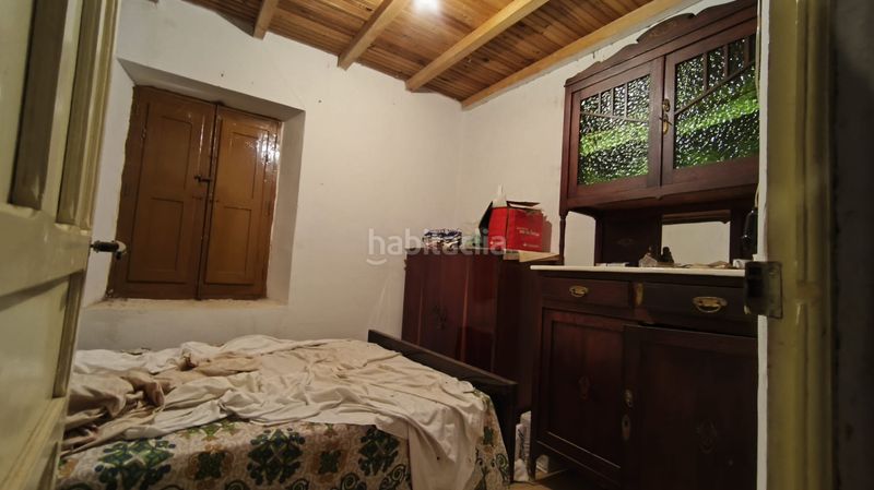 Foto b4171dda-34ea-49dd-87ff-f179b89304e8. House with heating in Santa María del Monte de Cea