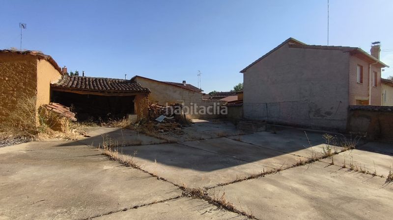 Foto c09eb556-dda1-4697-8e81-6979181c85d1. House with heating in Santa María del Monte de Cea