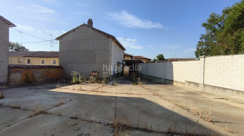 Foto d014b596-dd85-42db-b201-1957b9214206. House with heating in Santa María del Monte de Cea