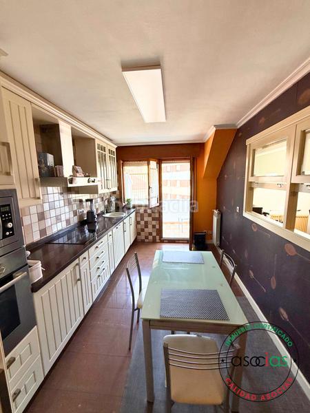 Foto ddb50a6f-8aec-418c-9452-b13c169e94c4. Àtic amb calefacció a La Felguera Langreo