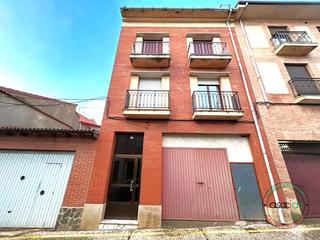 Etagenwohnung en Sahagn - cl regina franco 15. Apartamento en venta en el centro de sahagun
