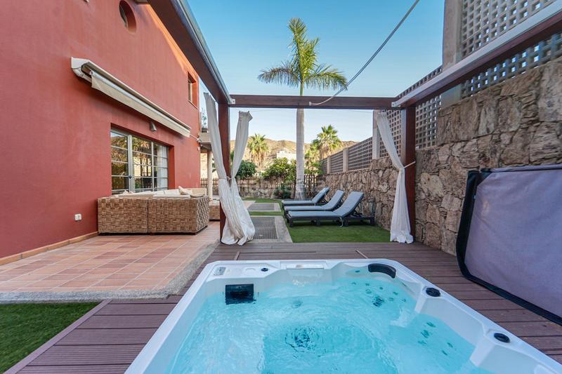 Foto 0327267d-fe59-4da4-9712-6d9a6396af7e. Chalet dans calle eslovaquia 1 dans Playa del Cura - Taurito Mogán