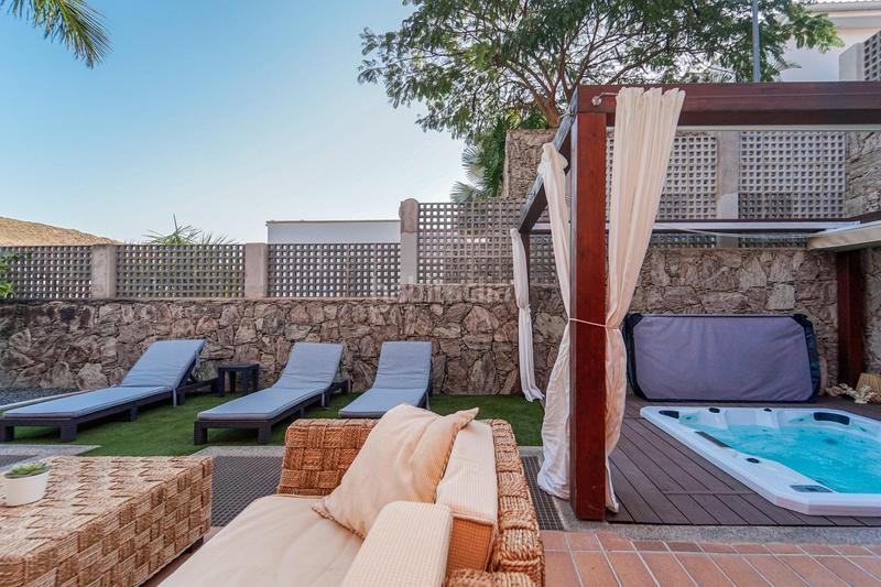 Foto 1d2387f9-01c1-4ea1-ab6a-1bf602497c81. Chalet dans calle eslovaquia 1 dans Playa del Cura - Taurito Mogán