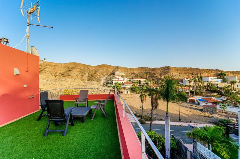 Foto cf97d9cf-b887-4d65-bb8c-a98f0a25b210. Chalet dans calle eslovaquia 1 dans Playa del Cura - Taurito Mogán